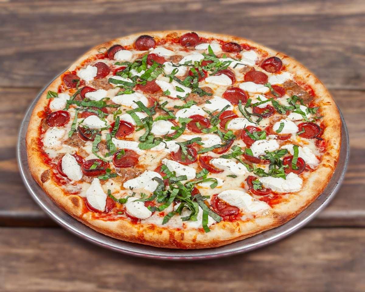 Corner Crust Pizza & Brew food