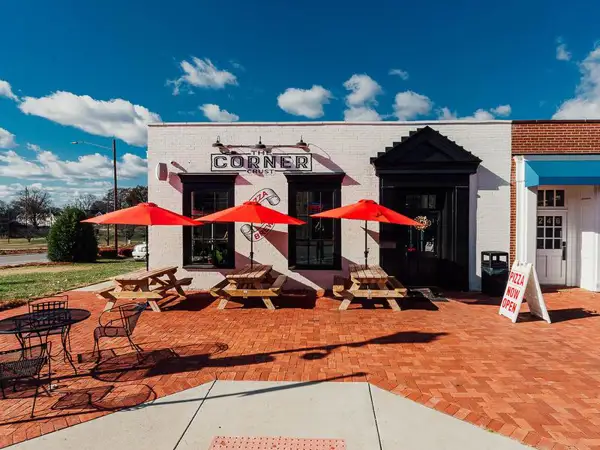 Corner Crust Exterior with outdoor seating